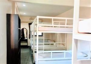 Tempat tidur dalam kamar di Golden Bee PhiPhi