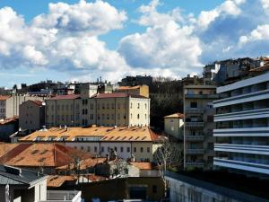 Nespecifikovaný výhled na destinaci Terst nebo výhled na město při pohledu z bed and breakfast
