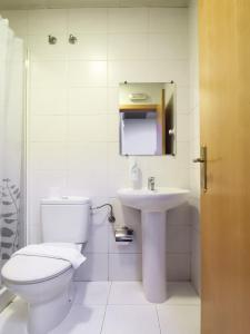 Ένα μπάνιο στο CH Murallas II +108 φωτογραφίες