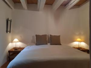 Katil atau katil-katil dalam bilik di Domaine Fontaine