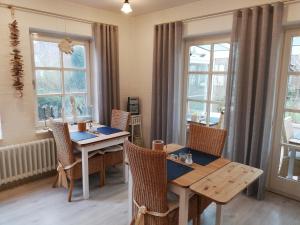 Posezení v ubytování Hotel Garni Friesenhuus