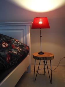 
Een bed of bedden in een kamer bij Bed & Brochje Burgum
