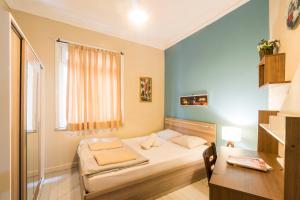 Postel nebo postele na pokoji v ubytování Levanten Hostel