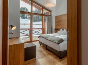 Galería fotográfica de Skylodge Alpine Homes en Haus im Ennstal