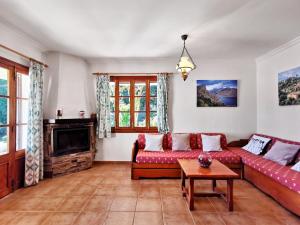 Posedenie v ubytovaní Villa Divuit Pins