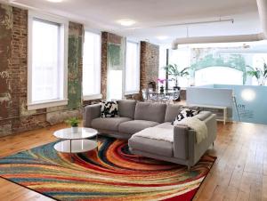 Posezení v ubytování Downtown Salon - Location - Comfort - Style