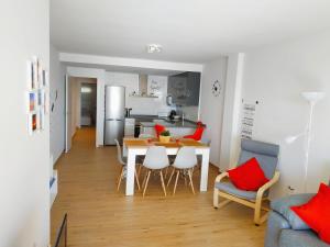 Kuchyň nebo kuchyňský kout v ubytování Apartamento Cruise Views