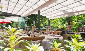 Jardín al aire libre en Akla La Casa Del Puente
