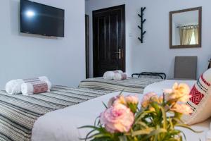 Gallery image of Hotel Floare de Colt in Mănăstirea Humorului +32 photos