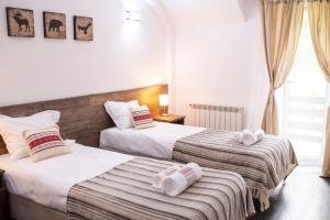 Gallery image of Hotel Floare de Colt in Mănăstirea Humorului