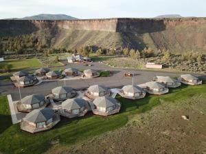 an aerial view of a group of tents in the grand canyon at Smith Rock Resort in Terrebonne