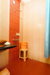 Koupelna v ubytování Hotel Manik Moti