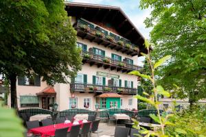 Afbeelding uit fotogalerij van Hotel & Landgasthof Ragginger Attersee in Nussdorf am Attersee