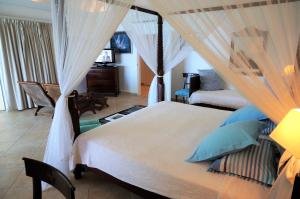 Ένα ή περισσότερα κρεβάτια σε δωμάτιο στο Dream Villa Lorient 874