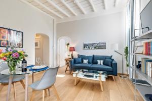 A seating area at Rome as you feel - Grotta Pinta apartments