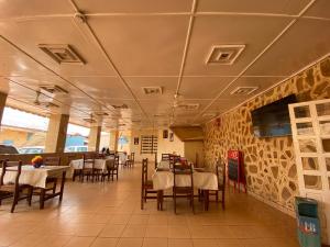 Hotel Levy's餐厅或其他用餐的地方