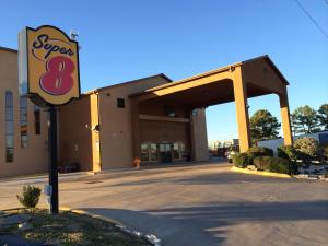 Foto sihtkohas Bastrop asuva majutusasutuse Super 8 by Wyndham Bastrop TX galeriist