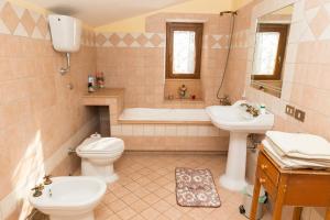 Koupelna v ubytování B&B Da Natalina