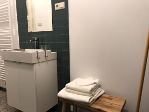 Huis nummer 1 tesisinde bir banyo