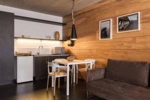 Kuchyň nebo kuchyňský kout v ubytování Costa Colonia - Riverside Boutique Hotel