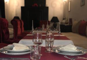 Posezení v ubytování Riad 64 Maison D'hôtes & Spa