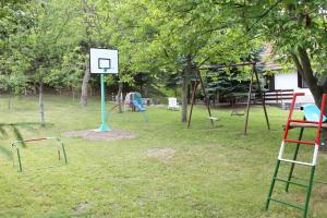 Area giochi per bambini di Fülöp Vendégház
