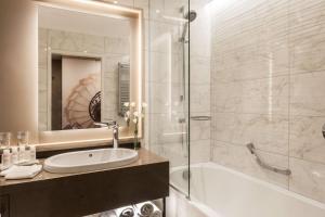 Vannituba majutusasutuses Radisson Blu Béke Hotel, Budapest