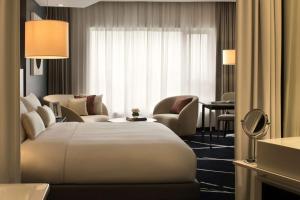Katil atau katil-katil dalam bilik di Radisson Blu Lagos Ikeja