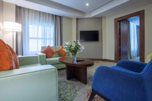 TV a/nebo společenská místnost v ubytování Radisson Blu Plaza Jeddah