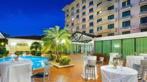 Bazén v ubytování Holiday Inn Panama Canal by IHG nebo v jeho okolí