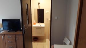 Kúpeľňa v ubytovaní Apartamenty i Pokoje przy Parku