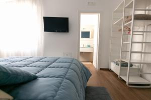 TV a/nebo společenská místnost v ubytování My place