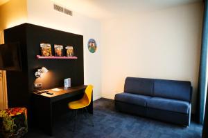 Un lugar para sentarse en ibis Styles Liege Guillemins
