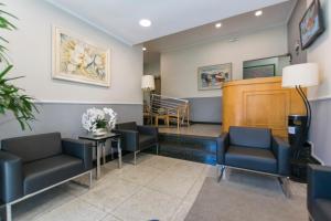 Ruang duduk di Paulista Garden Hotel