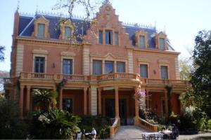 Gallery image of Habitación en casa con gran jardín in San Isidro