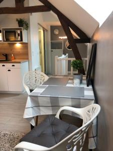 Φωτογραφία από το άλμπουμ του Maison Quatre Freres σε Louviers +23 φωτογραφίες