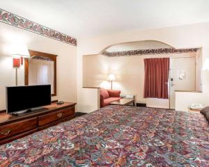 Gallery image of Econo Lodge McDonough South in McDonough +19 photos