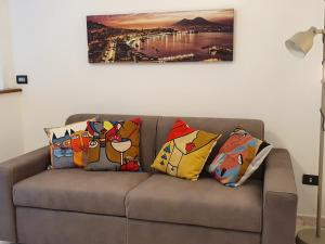 A seating area at FraBa Apartment