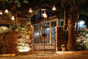 Gallery image of Cunda Nesos Pansiyon in Ayvalık