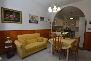 Gallery image of casa vacanze I GIRASOLI in Iglesias