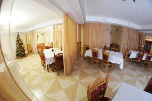 Posedenie v ubytovaní Hotel Intourist