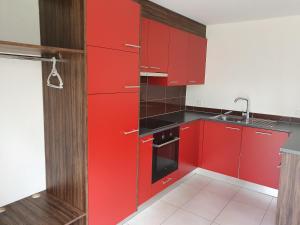 Kuchnia lub aneks kuchenny w obiekcie Gîte La Broye
