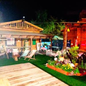 En hage utenfor Libi Bamidbar, Healing & Relaxation Resort in The Dead Sea