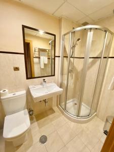 Ett badrum på Hotel Fernando IV