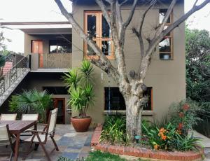 Gallery image of Moonflower Cottages in Johannesburg