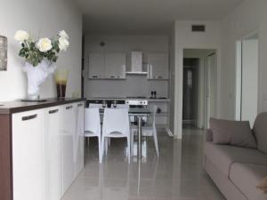 Kuchyň nebo kuchyňský kout v ubytování Residence Mimose