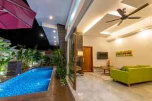 Bazén v ubytování Maneh Villa Langkawi - Private Pool nebo v jeho okolí