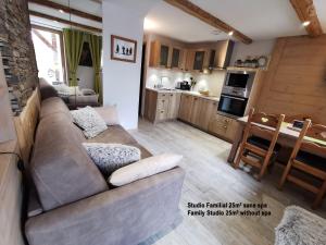Kuchyň nebo kuchyňský kout v ubytování Chalet ZenArcs