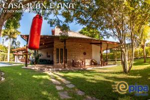 Tòa nhà nơi nhà nghỉ dưỡng tọa lạc