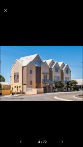 Gallery image of Villa Serenity On The Terrace in Mandurah